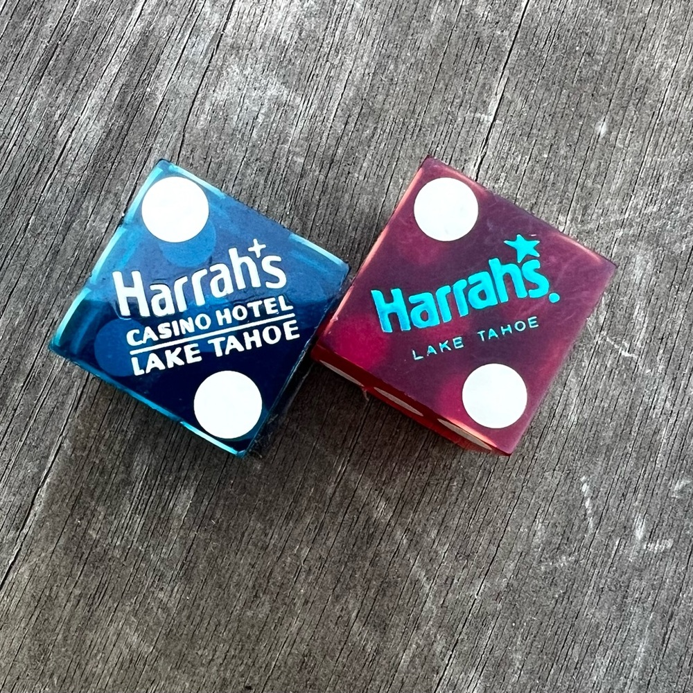 Vintage 90s Harrah's Casino Hotel Lake Tahoe Dice Refrigerator Magnet